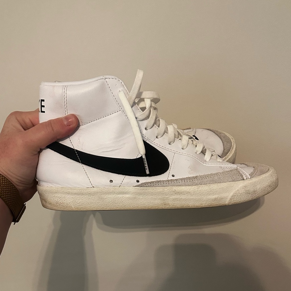 ✨ Nike Mid ‘77 Blazers ✨